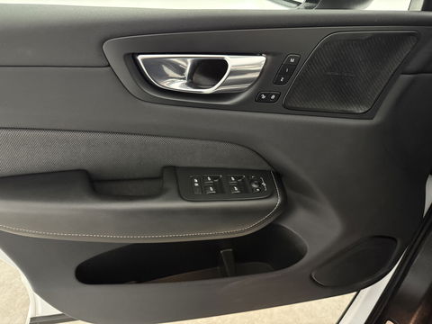 Volvo XC60 2.0 Recharge T8 AWD R-Design | SOH 83% | Pano | H/K | HuD | Memory | Stoel/Stuurverw. | Virtual | Trekh. | Camera | Carplay