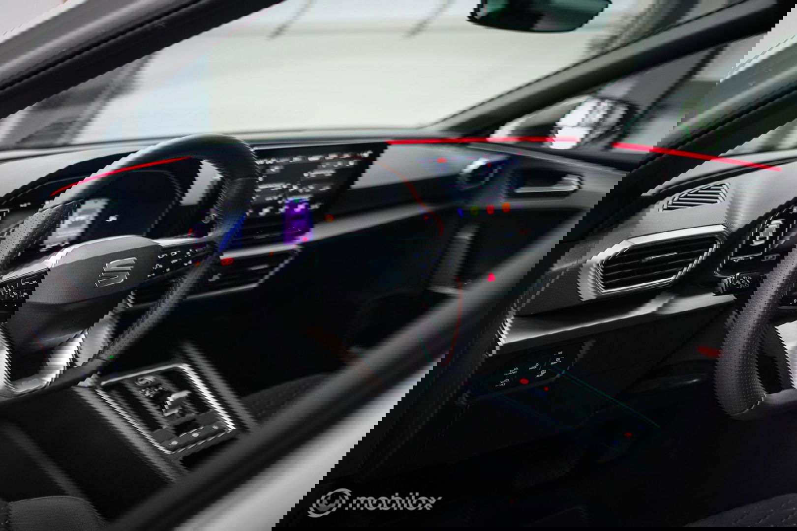 SEAT Leon Sportstourer FR 1.4 TSI eHybrid | ACC | Stoel + stuur verwarming | Drivers Assistent Pack XL | LED | CarPlay | Camera | Sportsto