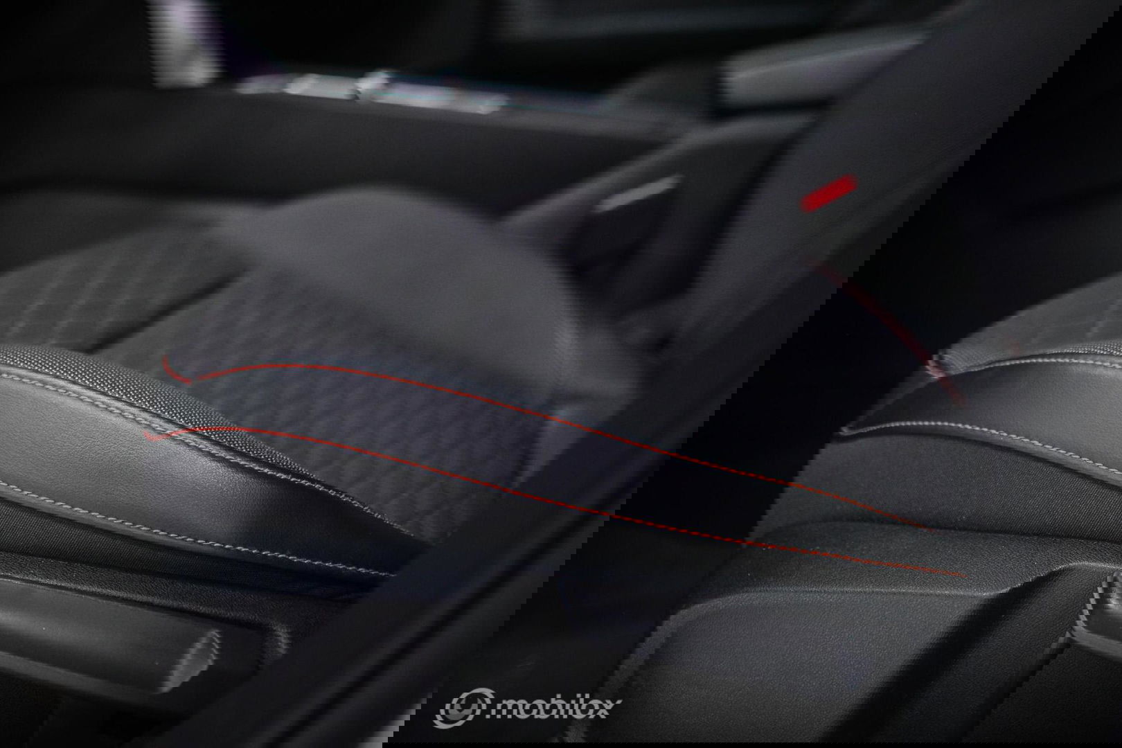 SEAT Leon Sportstourer FR 1.4 TSI eHybrid | ACC | Stoel + stuur verwarming | Drivers Assistent Pack XL | LED | CarPlay | Camera | Sportsto