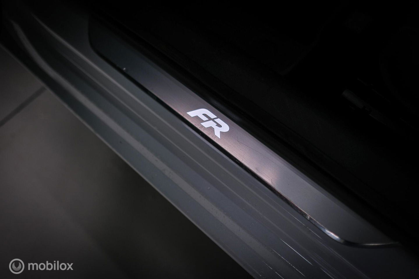 SEAT Leon Sportstourer FR 1.4 TSI eHybrid | ACC | Stoel + stuur verwarming | Drivers Assistent Pack XL | LED | CarPlay | Camera | Sportstoelen | Flippe