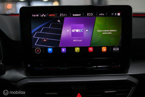 SEAT Leon Sportstourer FR 1.4 TSI eHybrid | ACC | Stoel + stuur verwarming | Drivers Assistent Pack XL | LED | CarPlay | Camera | Sportstoelen | Flippe