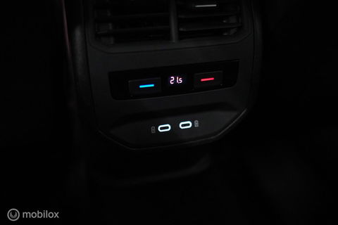 SEAT Leon Sportstourer FR 1.4 TSI eHybrid | ACC | Stoel + stuur verwarming | Drivers Assistent Pack XL | LED | CarPlay | Camera | Sportstoelen | Flippe