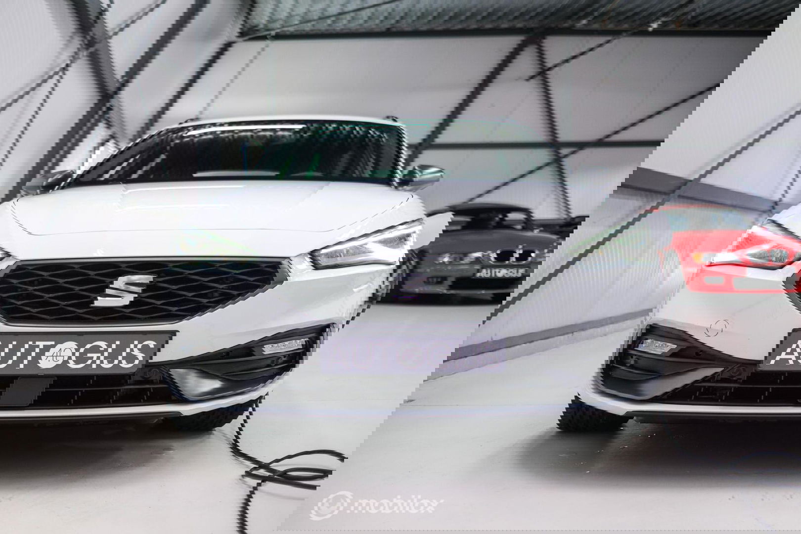 SEAT Leon Sportstourer FR 1.4 TSI eHybrid | ACC | Stoel + stuur verwarming | Drivers Assistent Pack XL | LED | CarPlay | Camera | Sportsto