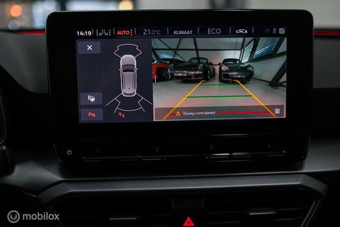 SEAT Leon Sportstourer FR 1.4 TSI eHybrid | ACC | Stoel + stuur verwarming | Drivers Assistent Pack XL | LED | CarPlay | Camera | Sportstoelen | Flippe