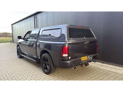 Dodge Ram 1500 5.7 V8 4x4 Crew Cab 5'7 huif