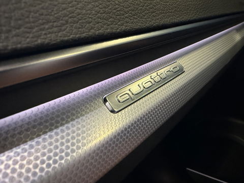 Audi Q5 Sportback 55 TFSI e 367 PK Quattro S-Edition / B&O / Martix LED