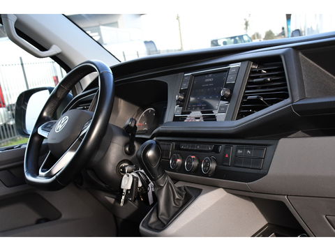 Volkswagen Transporter 2.0 TDI L2H1 ABT Edition Camera, Carplay, Stoelverwarming, Cruise, LED, 150pk, Automaat, Multimedia, Standkachel, Trekhaak, Uniek!