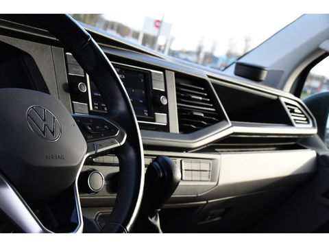 Volkswagen Transporter 2.0 TDI L2H1 ABT Edition Camera, Carplay, Stoelverwarming, Cruise, LED, 150pk, Automaat, Multimedia, Standkachel, Trekhaak, Uniek!