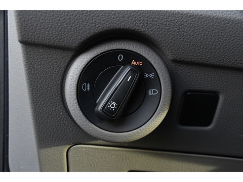 Volkswagen Transporter 2.0 TDI L2H1 ABT Edition Camera, Carplay, Stoelverwarming, Cruise, LED, 150pk, Automaat, Multimedia, Standkachel, Trekhaak, Uniek!