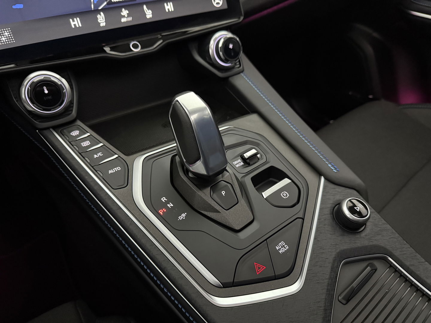 Lynk Co 01 1.5 | SOH 95% | Pano | Sfeerver. | 360° | Virtual | Memory | Carplay | Adap. Cruise | NAP