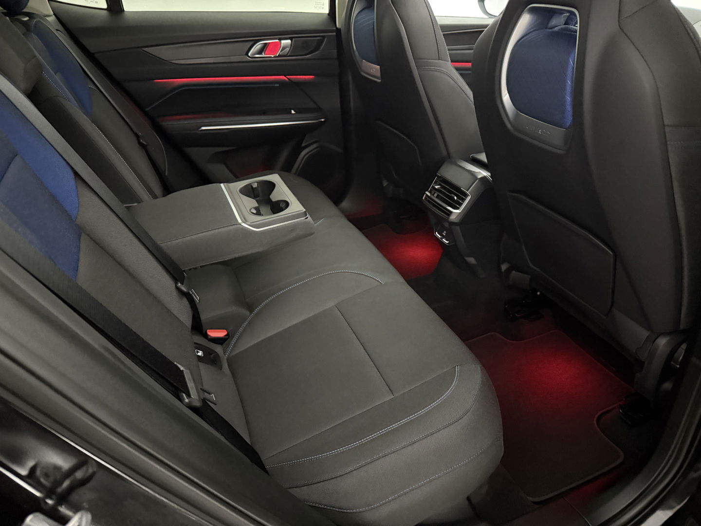 Lynk Co 01 1.5 | SOH 95% | Pano | Sfeerver. | 360° | Virtual | Memory | Carplay | Adap. Cruise | NAP