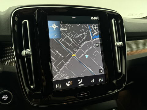 Volvo XC40 1.5 T4 Recharge R-design | SOH 92% | Adap. Cruise | Camera | Virtual | Stoel/Stuur verw. | Sfeer | Trekh. | Keyless