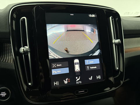 Volvo XC40 1.5 T4 Recharge R-design | SOH 92% | Adap. Cruise | Camera | Virtual | Stoel/Stuur verw. | Sfeer | Trekh. | Keyless