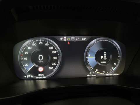 Volvo XC40 1.5 T4 Recharge R-design | SOH 92% | Adap. Cruise | Camera | Virtual | Stoel/Stuur verw. | Sfeer | Trekh. | Keyless