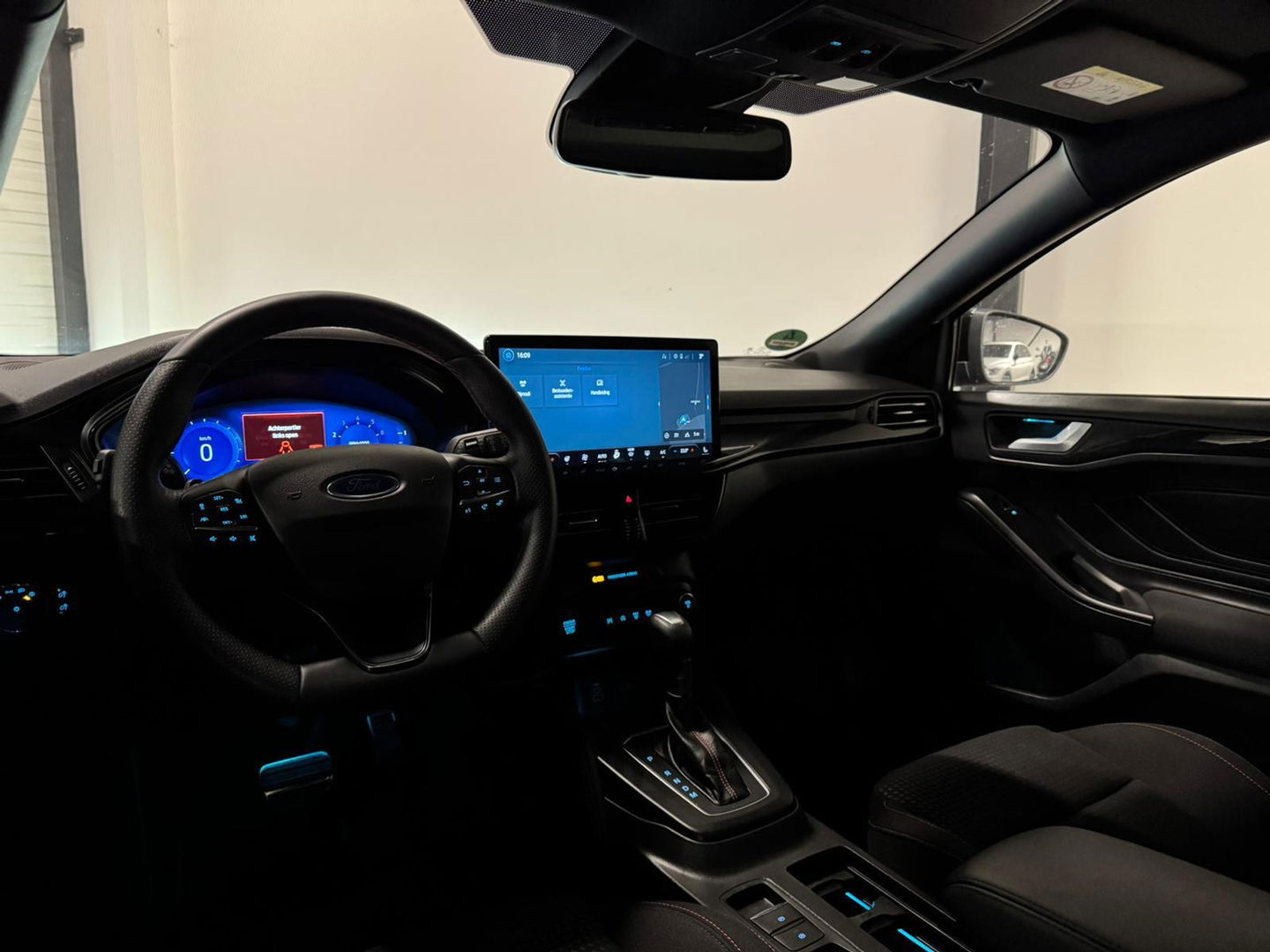 Ford Focus 1.0 EcoBoost Hybrid ST Line X PANO B&O VOL'