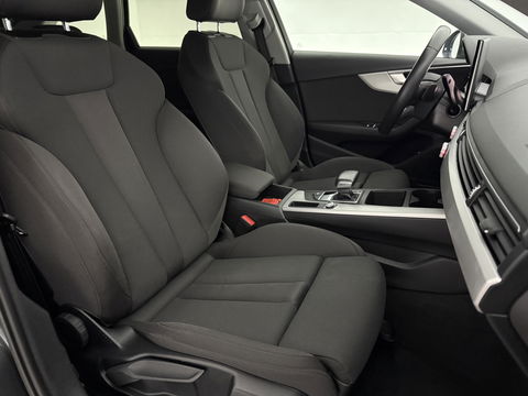 Audi A4 40 TFSI S-Line | Virtual | Carplay | Trekh. | Adap. Cruise | Stoel/Stuurverw. | Navi | LED