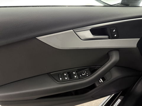 Audi A4 40 TFSI S-Line | Virtual | Carplay | Trekh. | Adap. Cruise | Stoel/Stuurverw. | Navi | LED