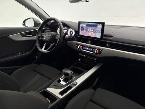 Audi A4 40 TFSI S-Line | Virtual | Carplay | Trekh. | Adap. Cruise | Stoel/Stuurverw. | Navi | LED