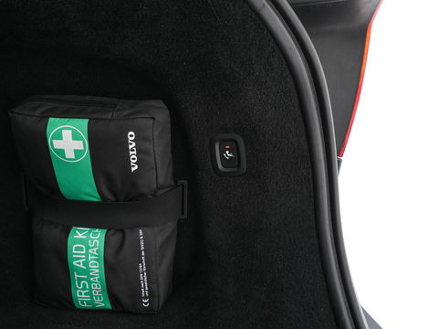 Volvo V90 2.0 D4 R-Design (INCL-BTW) *LEATHER-MICROFIBRE | DIGI-COCKPIT | FULL-LED | HARMAN/KARDON | HEATED-SPORTSEATS | LANE-ASSIST | NAVI-FULLMAP | CAMERA | DAB+ | PRIVACY-GLASS | ECC | PDC | TOWBAR | 19''ALU*