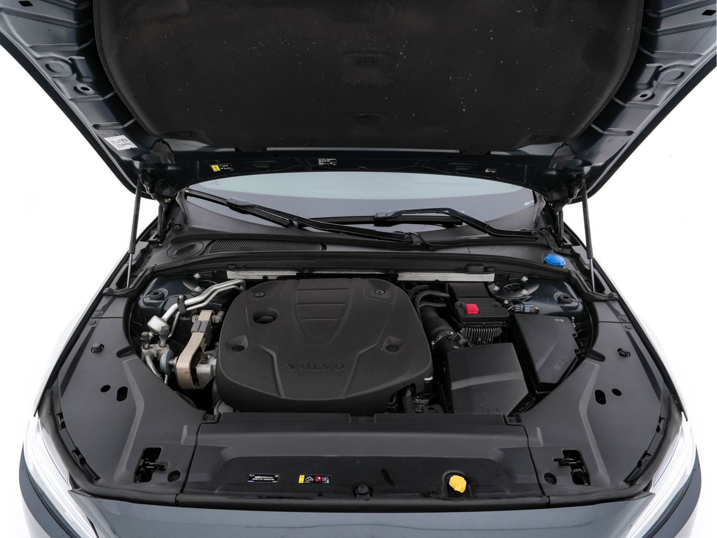 Volvo V90 2.0 D4 R-Design (INCL-BTW) *LEATHER-MICROFIBRE | DIGI-COCKPIT | FULL-LED | HARMAN/KARDON | HEATED-SPORTSEATS | LANE-ASSIST | NAVI-FULLMAP | CAMERA | DAB+ | PRIVACY-GLASS | ECC | PDC | TOWBAR | 19''ALU*