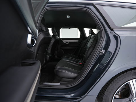 Volvo V90 2.0 D4 R-Design (INCL-BTW) *LEATHER-MICROFIBRE | DIGI-COCKPIT | FULL-LED | HARMAN/KARDON | HEATED-SPORTSEATS | LANE-ASSIST | NAVI-FULLMAP | CAMERA | DAB+ | PRIVACY-GLASS | ECC | PDC | TOWBAR | 19''ALU*