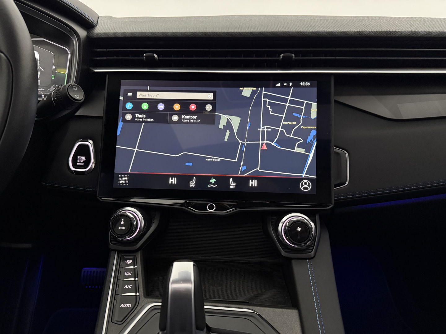 Lynk Co 01 1.5 | SOH 94% | Pano | Adap.Cruise | Memory | Sfeer | 360° | Virtual | Carplay | NAP