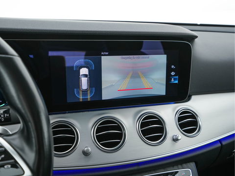 Mercedes-Benz E-Klasse Estate 300 de Luxury Line (INCL-BTW) Aut. *ADAPTIVE-CRUISE | LUXURY-LEATHER | FULL-LED | WIDE-SCREEN-DIGICOCKPIT | BLIND-SPOT | AMBIENT-LIGHT | HEATED-SPORTSEATS | CAMERA | DAB+ | NAVI-FULLMAP | PDC | ECC | 18''ALU*