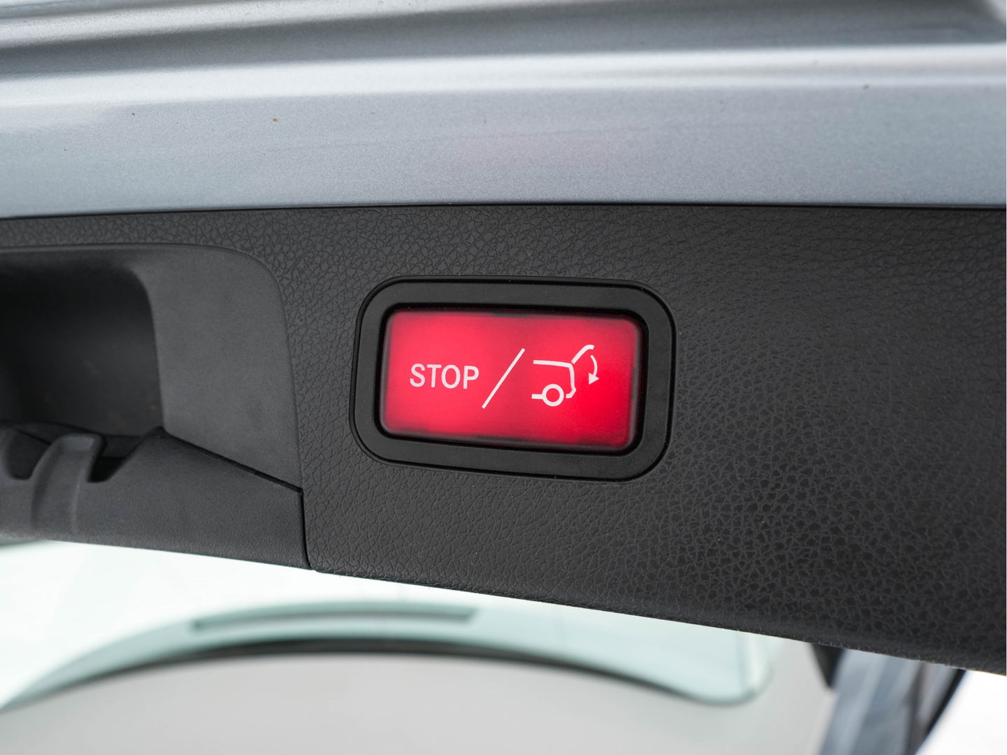 Mercedes-Benz E-Klasse Estate 300 de Luxury Line (INCL-BTW) Aut. *ADAPTIVE-CRUISE | LUXURY-LEATHER | FULL-LED | WIDE-SCREEN-DIGICOCKPIT | BLIND-SPOT | AMBIENT-LIGHT | HEATED-SPORTSEATS | CAMERA | DAB+ | NAVI-FULLMAP | PDC | ECC | 18''ALU*