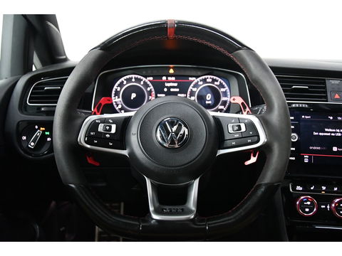 Volkswagen Golf 2.0 TSI GTI TCR Pano Keyless