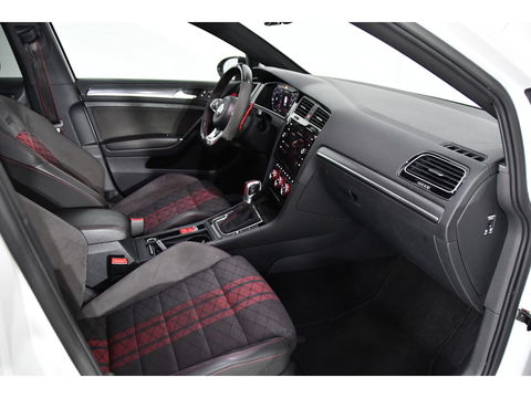 Volkswagen Golf 2.0 TSI GTI TCR Pano Keyless