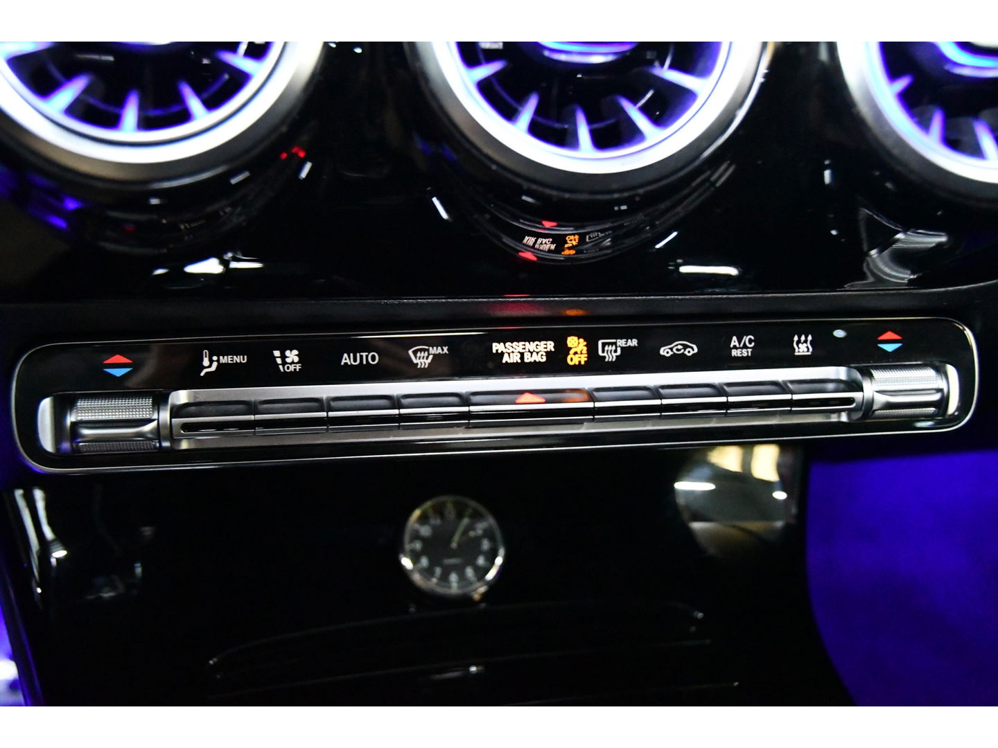 Mercedes-Benz CLA-Klasse 250 e Premium Plus Pano Memory Sfeer Cam