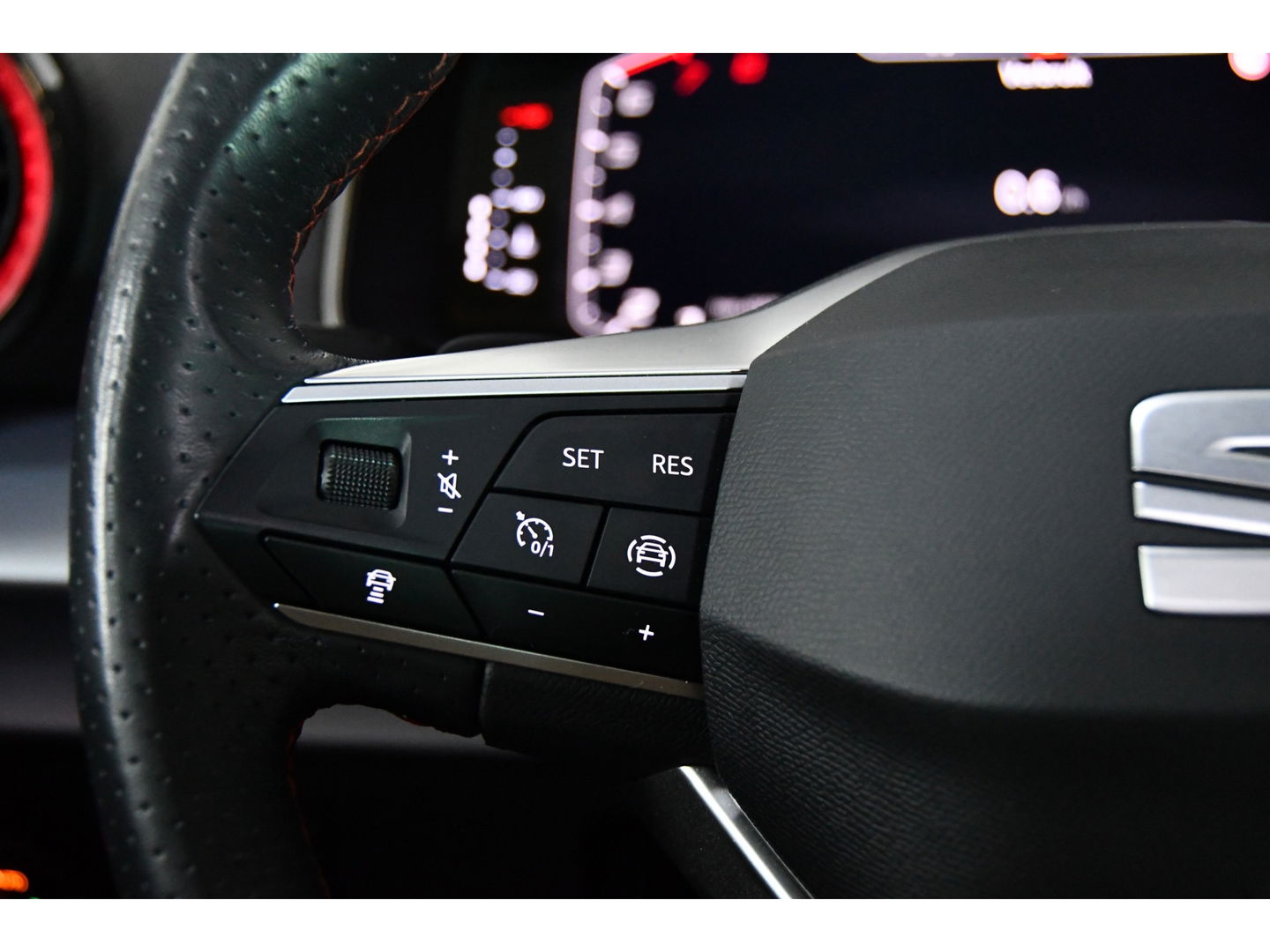 SEAT Ibiza 1.5 TSI FR Business Intense Plus Pano Led Keyless