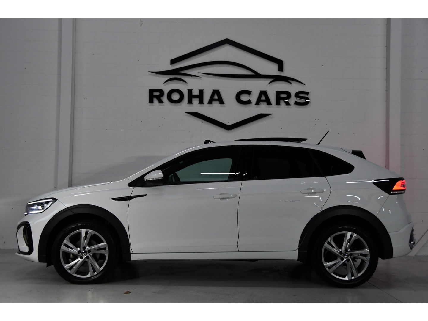 Volkswagen Taigo 1.5 TSI R-Line Pano keyless Camera