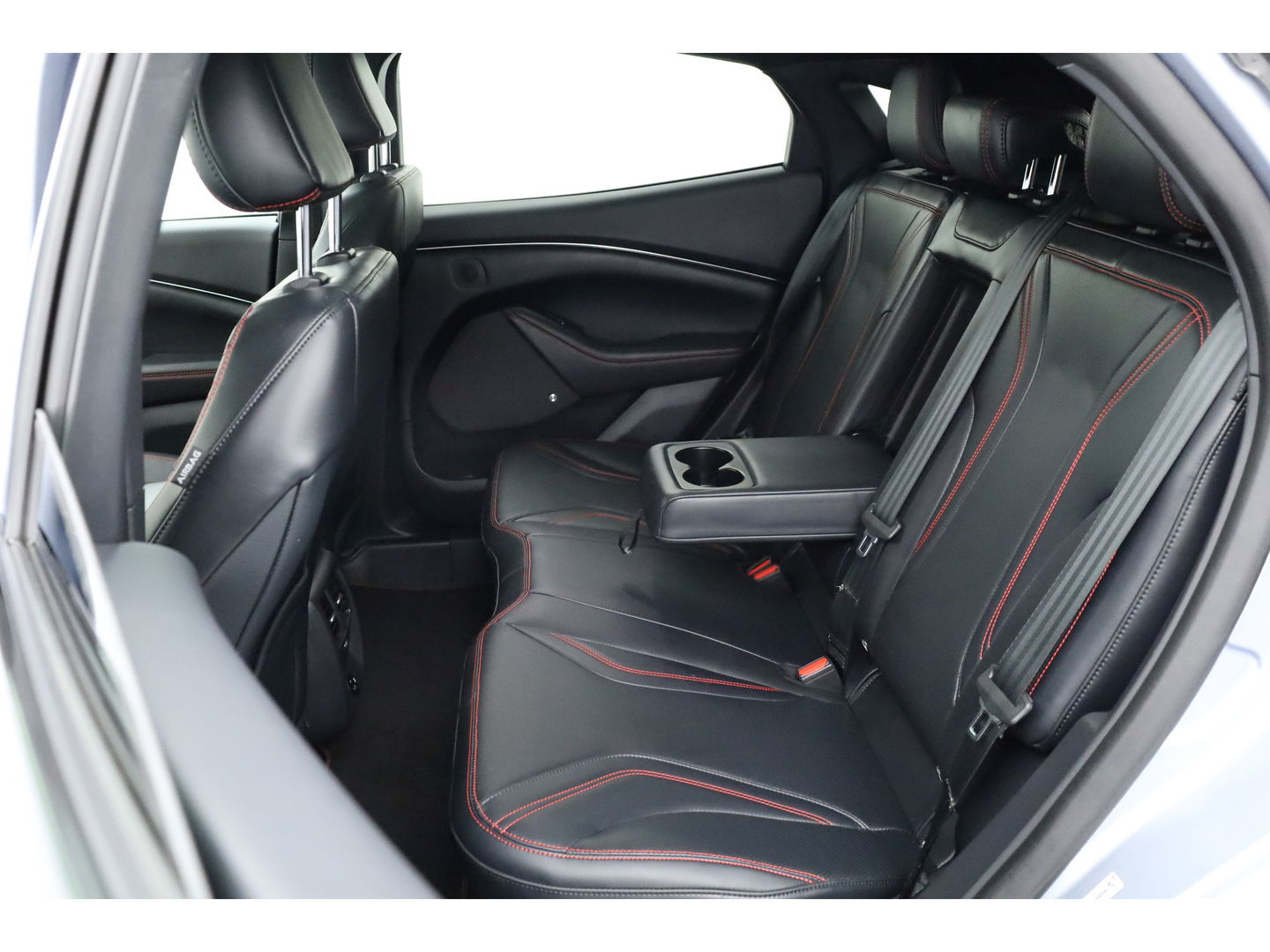 Ford Mustang Mach-E AWD | Pano | B&O | 360Cam | Adapt. Cruise | Keyless | CarPlay | Stoel- Stuurverw.