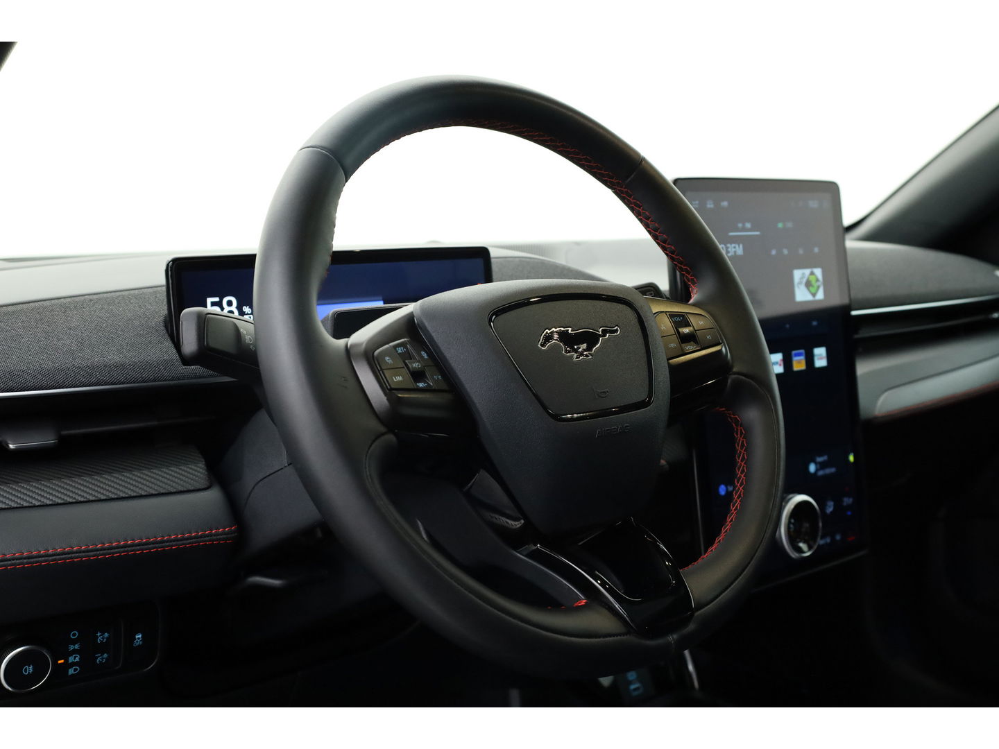 Ford Mustang Mach-E AWD | Pano | B&O | 360Cam | Adapt. Cruise | Keyless | CarPlay | Stoel- Stuurverw.