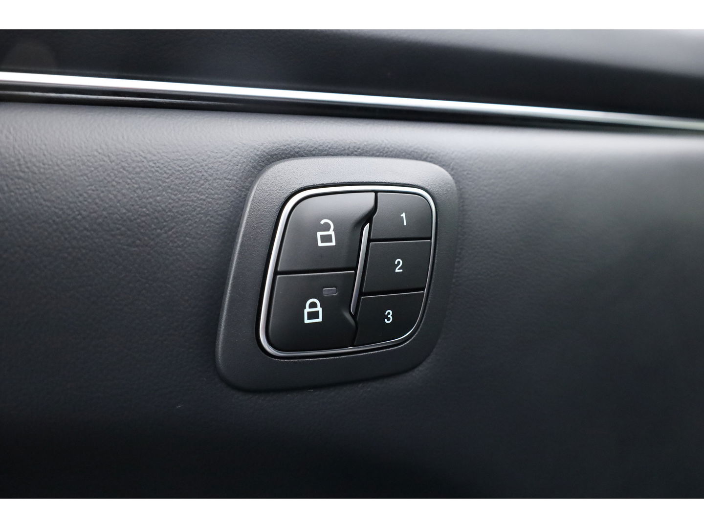 Ford Mustang Mach-E AWD | Pano | B&O | 360Cam | Adapt. Cruise | Keyless | CarPlay | Stoel- Stuurverw.