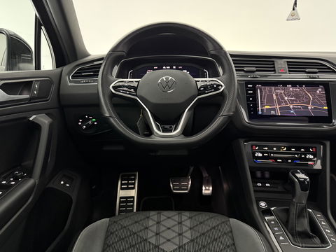 Volkswagen Tiguan 1.4 TSI eHybrid R-Line | SOH 90% | Pano | Adap. Cruise | HuD | Sfeer | Virtual | Camera | Stoel/Stuur verw. | Keyless