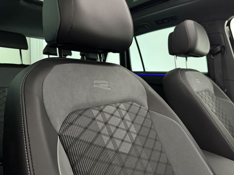 Volkswagen Tiguan 1.4 TSI eHybrid R-Line | SOH 90% | Pano | Adap. Cruise | HuD | Sfeer | Virtual | Camera | Stoel/Stuur verw. | Keyless