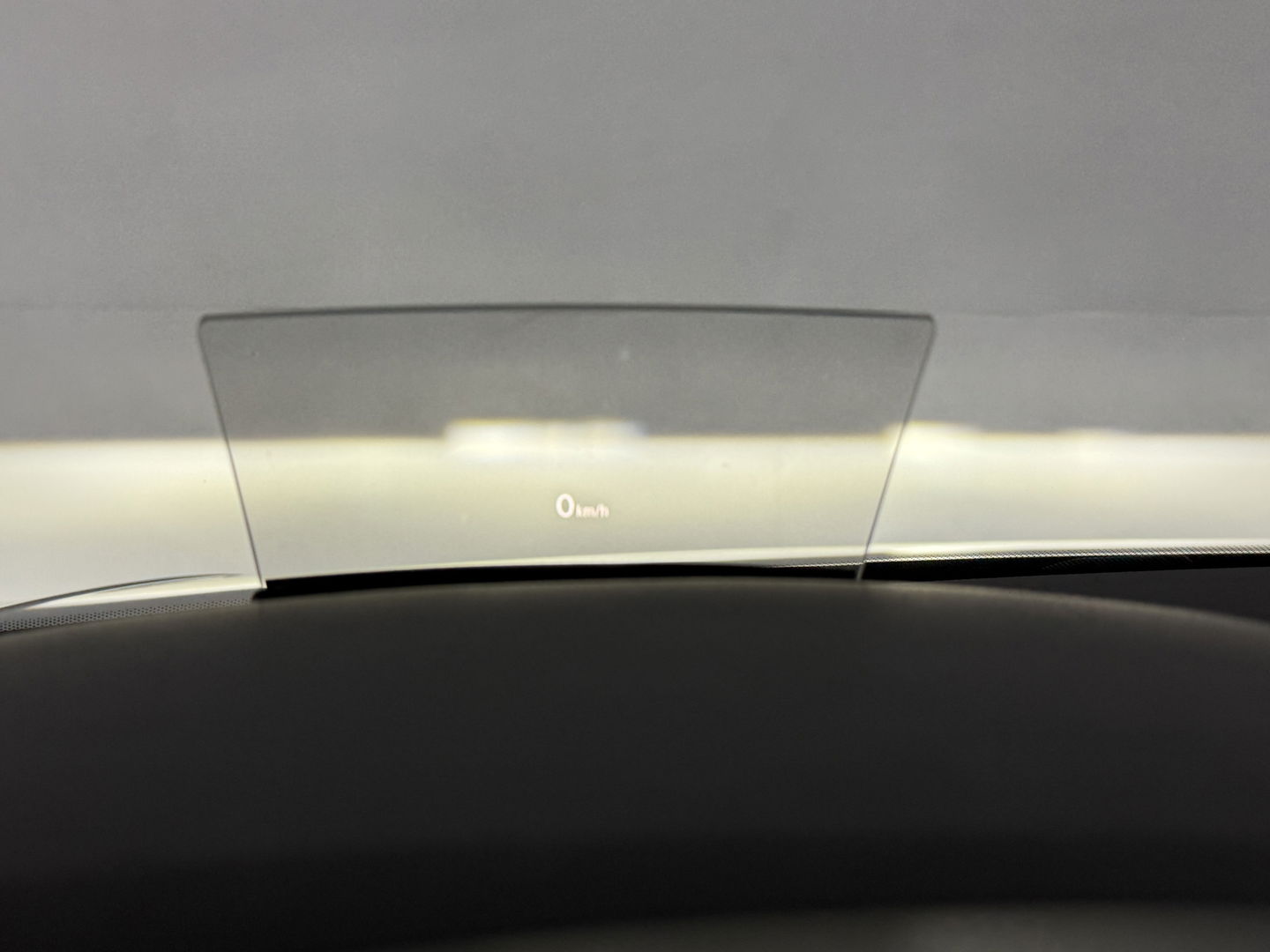 Volkswagen Tiguan 1.4 TSI eHybrid R-Line | SOH 90% | Pano | Adap. Cruise | HuD | Sfeer | Virtual | Camera | Stoel/Stuur verw. | Keyless