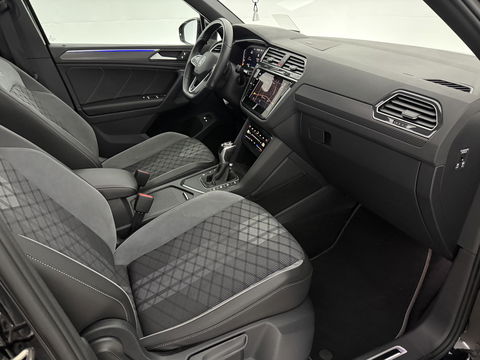 Volkswagen Tiguan 1.4 TSI eHybrid R-Line | SOH 90% | Pano | Adap. Cruise | HuD | Sfeer | Virtual | Camera | Stoel/Stuur verw. | Keyless