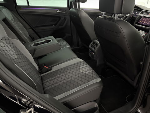 Volkswagen Tiguan 1.4 TSI eHybrid R-Line | SOH 90% | Pano | Adap. Cruise | HuD | Sfeer | Virtual | Camera | Stoel/Stuur verw. | Keyless