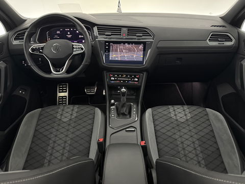 Volkswagen Tiguan 1.4 TSI eHybrid R-Line | SOH 90% | Pano | Adap. Cruise | HuD | Sfeer | Virtual | Camera | Stoel/Stuur verw. | Keyless