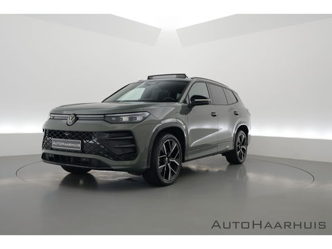 Volkswagen Tayron 1.5 eHybrid R-Line 272pk | Pano | HUD | Harman Kardon | Massage | Keyless | IQ Light | Stoel- Stuurverw.