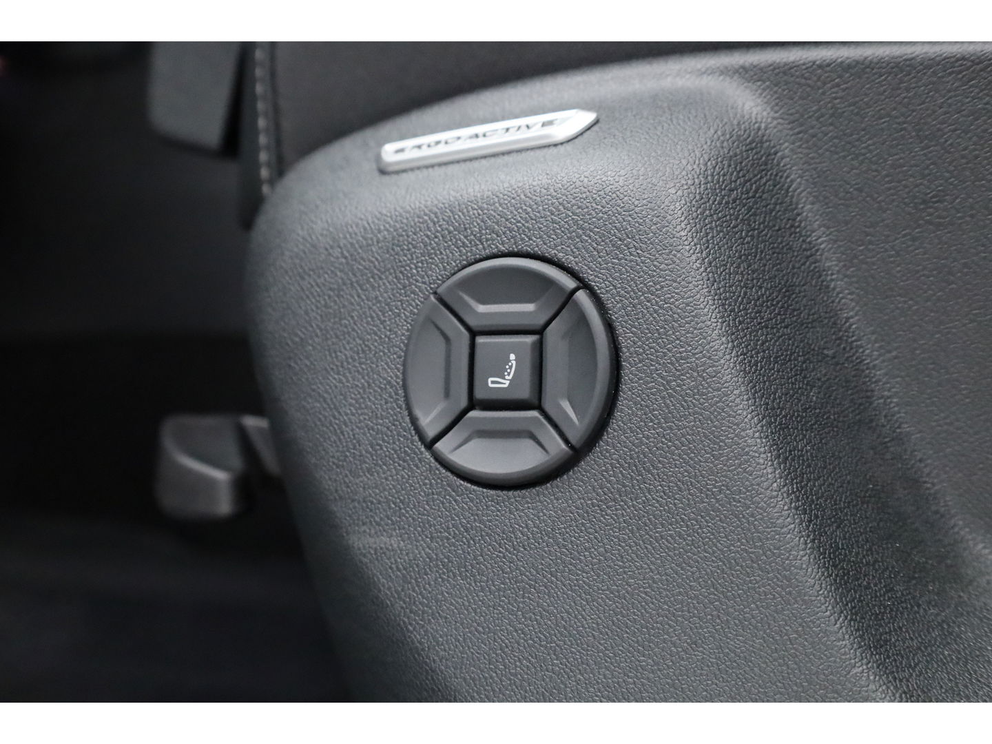 Volkswagen Tayron 1.5 eHybrid R-Line 272pk | Pano | HUD | Harman Kardon | Massage | Keyless | IQ Light | Stoel- Stuurverw.