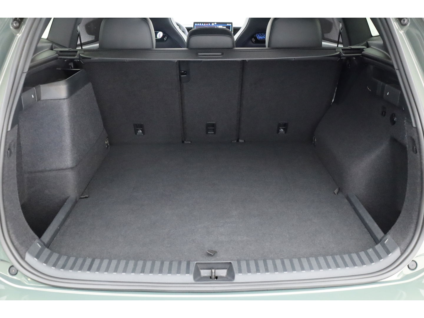 Volkswagen Tayron 1.5 eHybrid R-Line 272pk | Pano | HUD | Harman Kardon | Massage | Keyless | IQ Light | Stoel- Stuurverw.