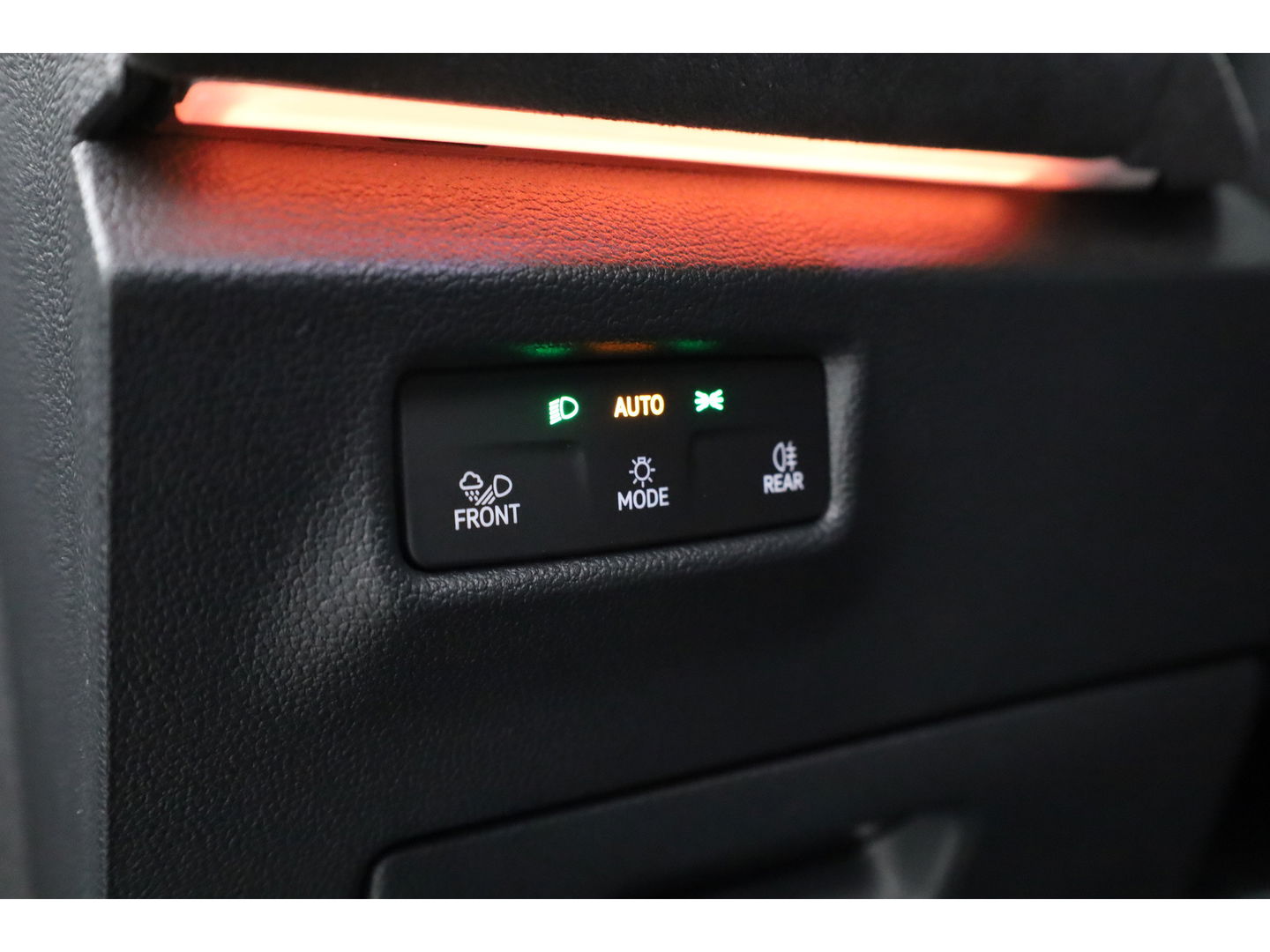 Volkswagen Tayron 1.5 eHybrid R-Line 272pk | Pano | HUD | Harman Kardon | Massage | Keyless | IQ Light | Stoel- Stuurverw.