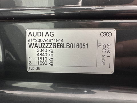 Audi e-tron 50 Quattro *ELECTRO-MOTOR AUDIBLE* Launch edition 71 kWh [ 3-Fase ] {SOH-100%} (INCL-BTW) Aut. *FULL-LED | DIGI-COCKPIT | NAVI-FULLMAP | HEATED-COMFORTSEATS | KEYLESS | AUDI-SOUND | SHIFT-PADDLES | ECC | PDC | CRUISE | 20''ALU*