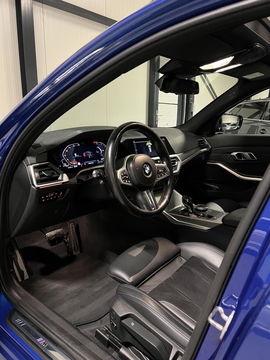 BMW 3 Serie Touring BMW 3-serie 330i 258PK M-Sport High Executive Pano Trekhaak
