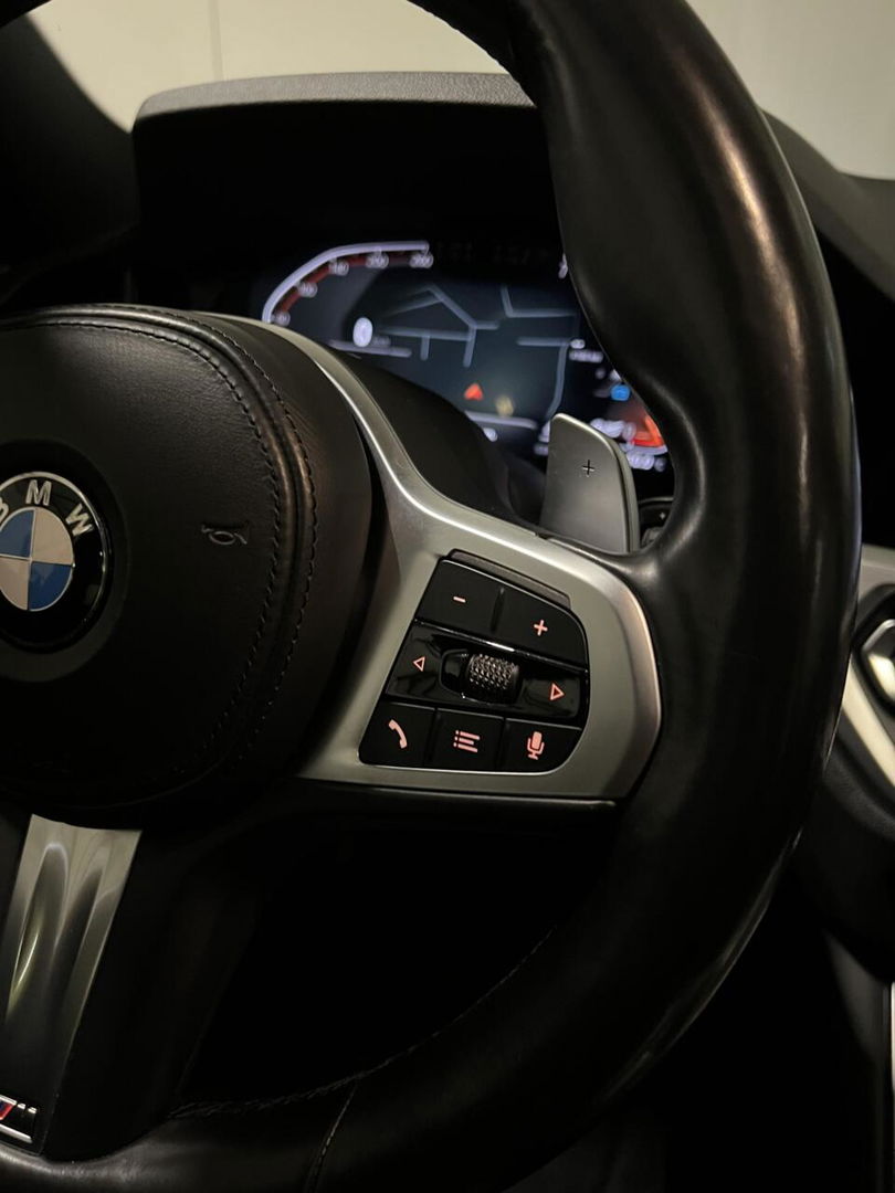 BMW 3 Serie Touring BMW 3-serie 330i 258PK M-Sport High Executive Pano Trekhaak