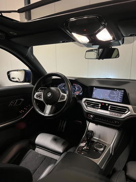 BMW 3 Serie Touring BMW 3-serie 330i 258PK M-Sport High Executive Pano Trekhaak